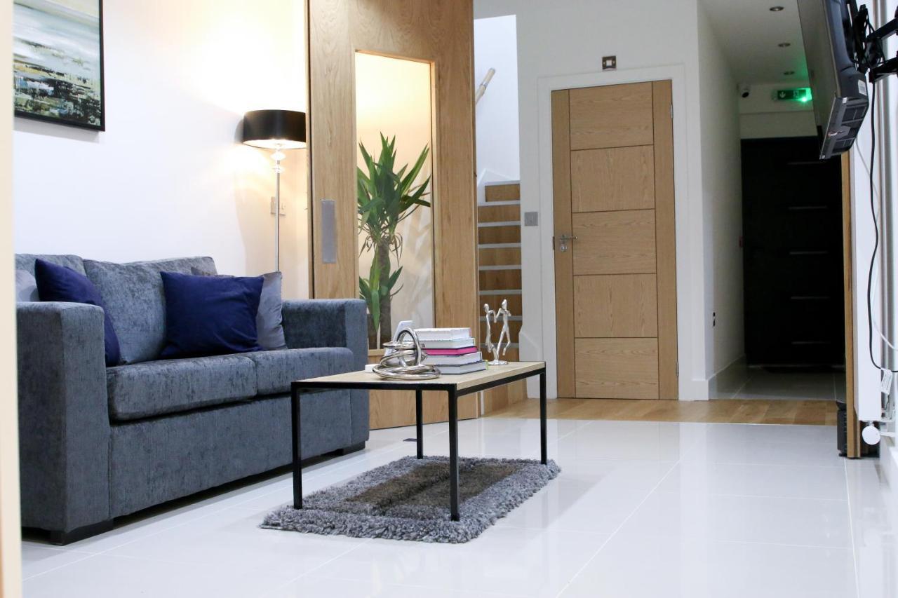Executive Bright And Airy Studio Apartment In Sydenham London Kültér fotó